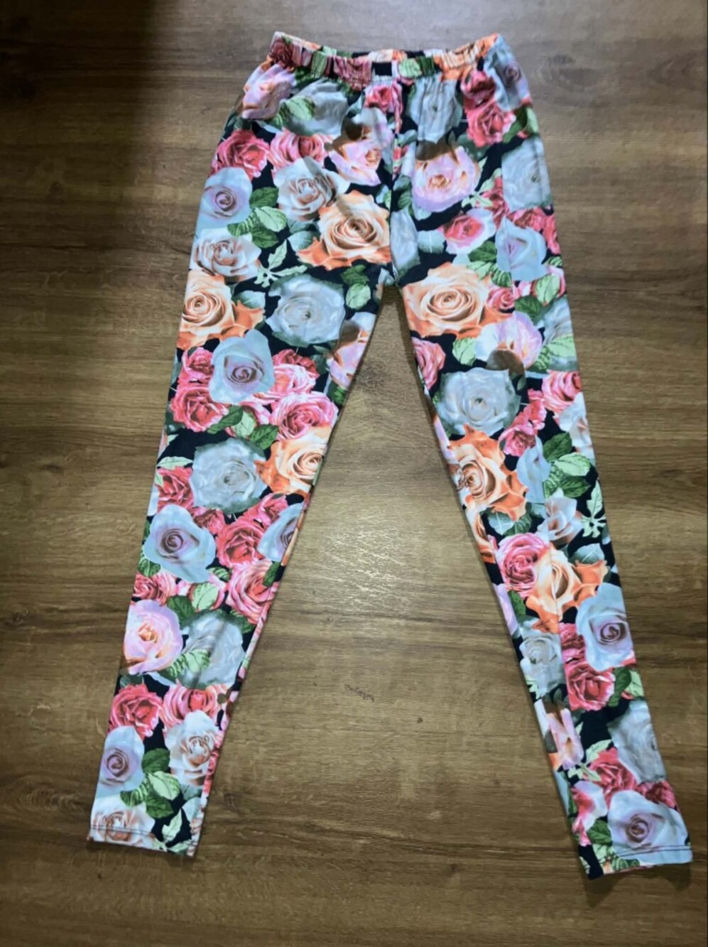 Floral Rose Print Leggings in Pink, Peach & Cream